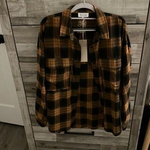 Vici S flannel new with tags